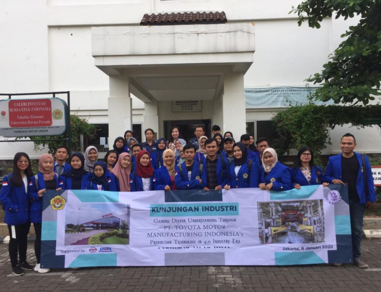 Kunjungan Industri PT. TOYOTA MOTOR MANUFACTURING INDONESIA